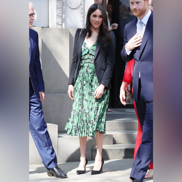 Self Portrait Green Floral ‘Cold Shoulder’ Dress - Picture 2 of 8